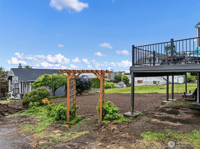 Property photo for 8016 E Daniels Loop, Port Orchard photo 26