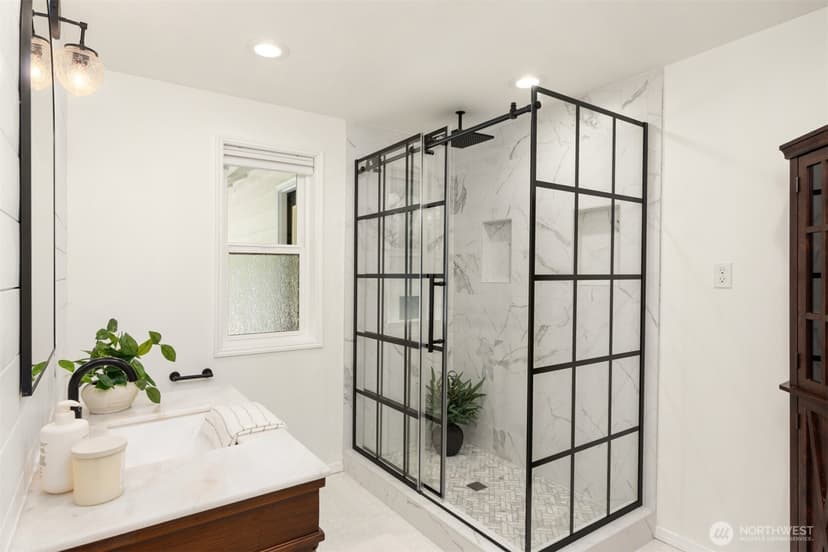 Property photo for 8980 Bay Street NE, Bainbridge Island photo 23