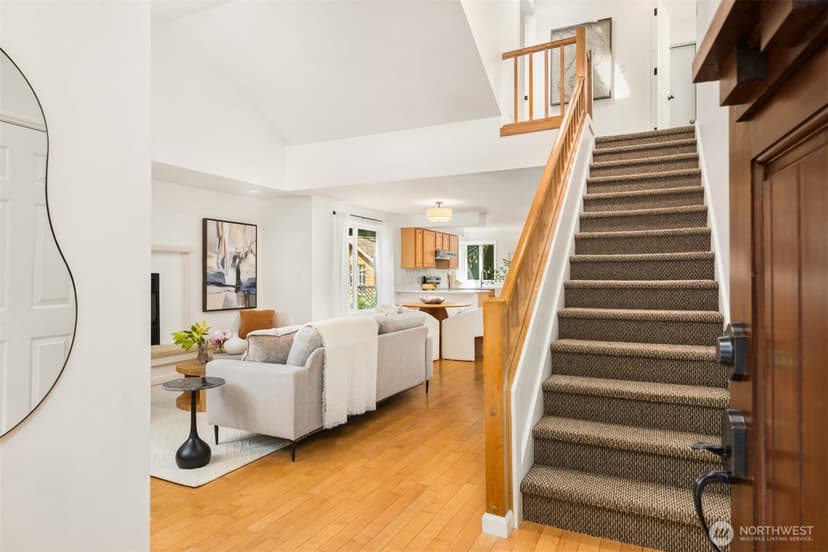 Property photo for 8980 Bay Street NE, Bainbridge Island photo 4