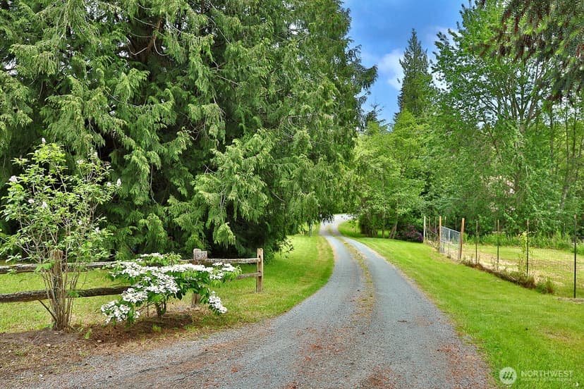 Property photo for 6939 Old Wagon Road, Clinton photo 27