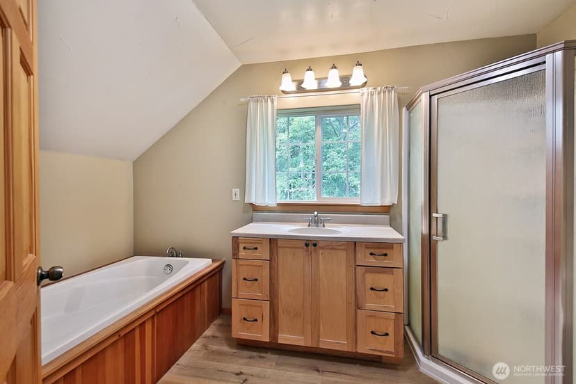 Property photo for 6939 Old Wagon Road, Clinton photo 11