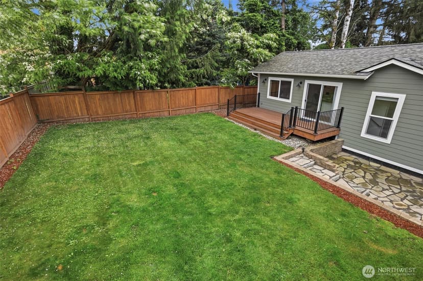 Property photo for 515 Avenue J, Snohomish photo 25