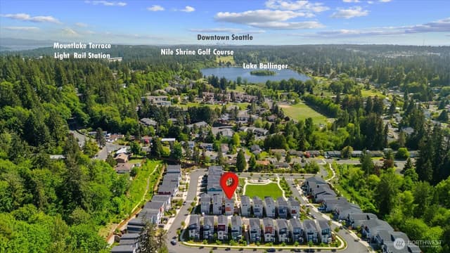Property photo for 22505 70th Place W, Mountlake Terrace photo 3