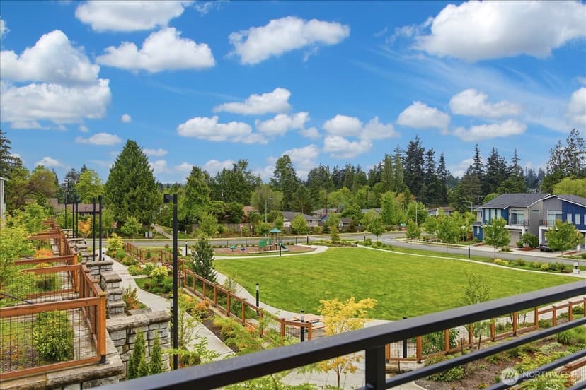 Property photo for 22505 70th Place W, Mountlake Terrace photo 5