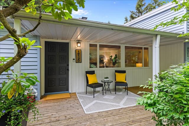 Property photo for 19120 3rd Avenue NE, Shoreline photo 2