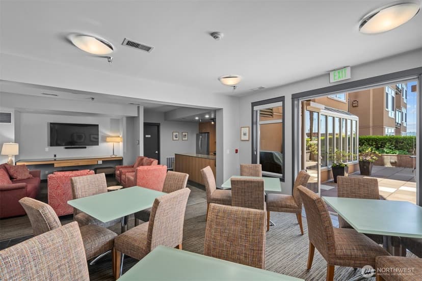 Property photo for 2000 Alaskan Way #453, Seattle photo 23