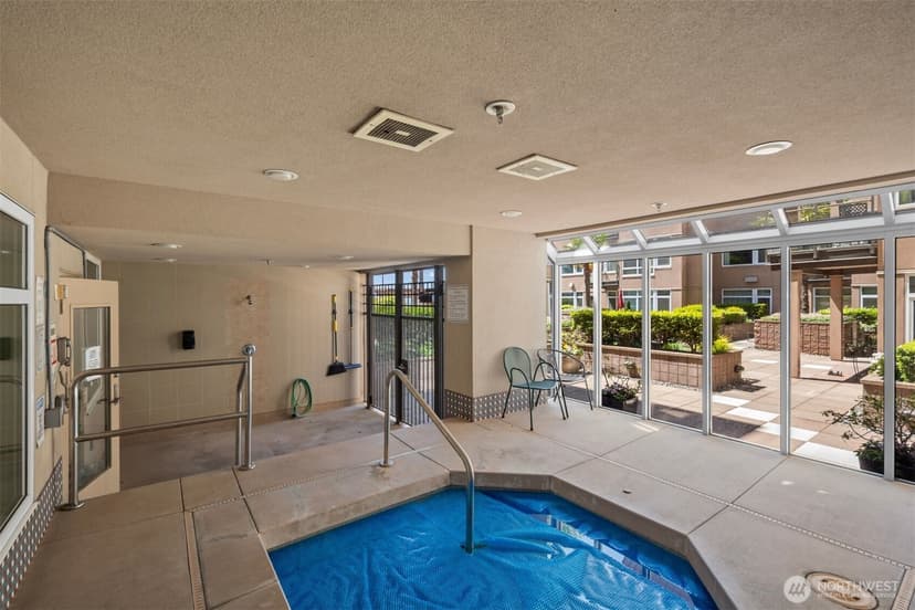 Property photo for 2000 Alaskan Way #453, Seattle photo 27