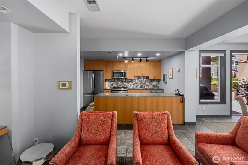 Property photo for 2000 Alaskan Way #453, Seattle photo 24