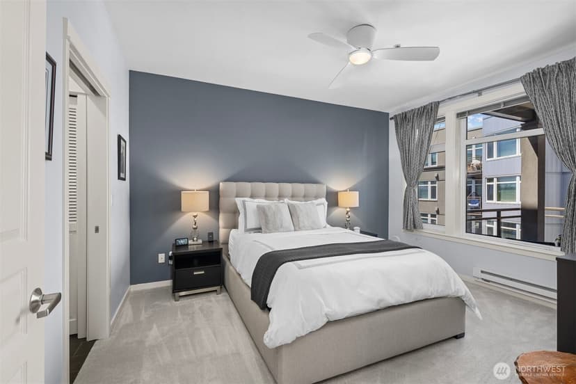 Property photo for 2000 Alaskan Way #453, Seattle photo 15
