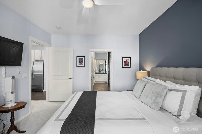 Property photo for 2000 Alaskan Way #453, Seattle photo 16