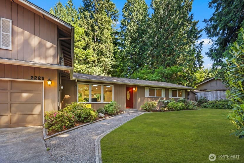 Property photo for 2225 107th Avenue E, Edgewood photo 6