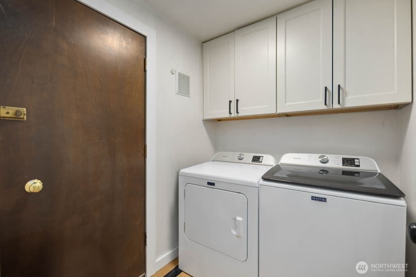 Property photo for 2225 107th Avenue E, Edgewood photo 17