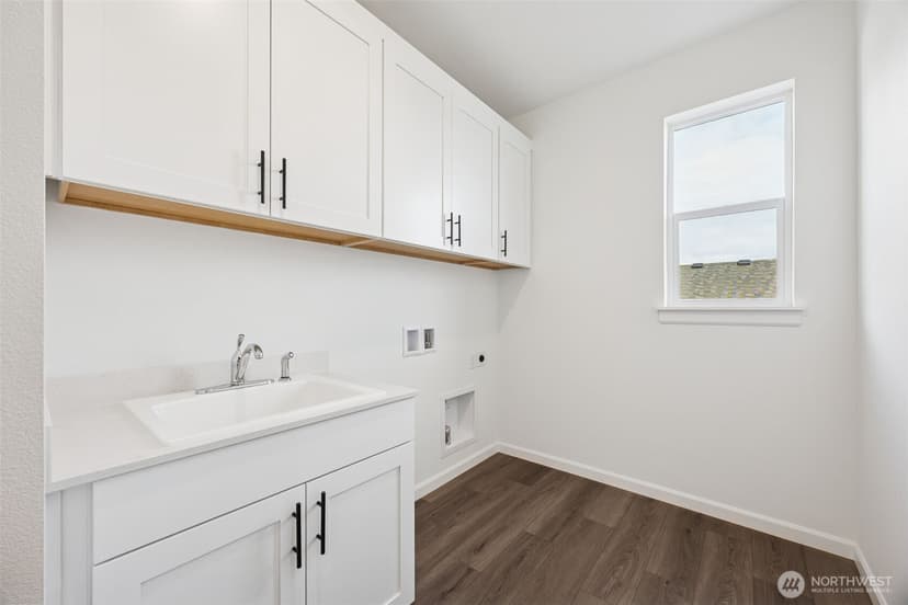Property photo for 4180 SW Bigler Way #318, Port Orchard photo 11