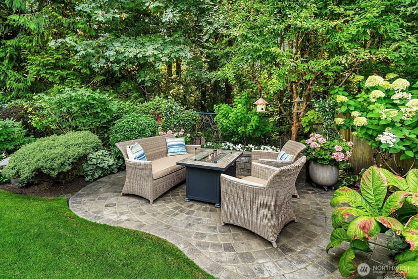 Property photo for 4519 191st Place NE, Sammamish photo 37