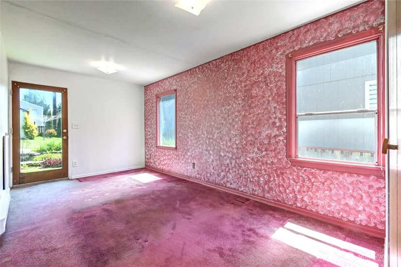 Property photo for 1327 Maple Street, Everett photo 16