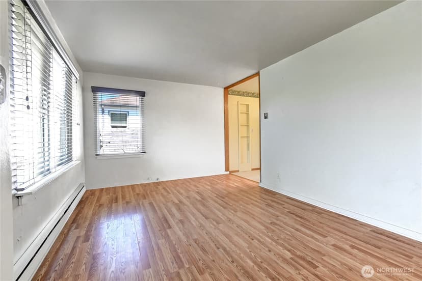 Property photo for 1327 Maple Street, Everett photo 8