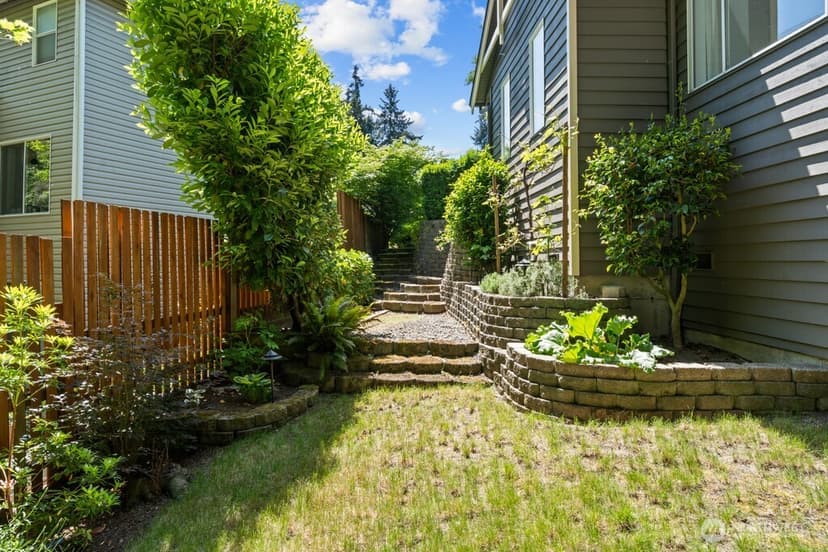Property photo for 15732 111th Avenue NE, Bothell photo 36