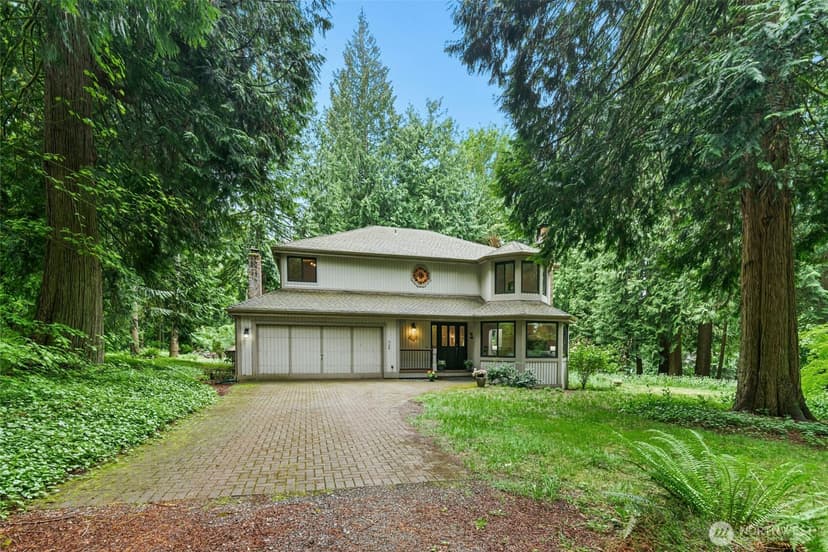 Property photo for 24705 SE Mirrormont Way, Issaquah