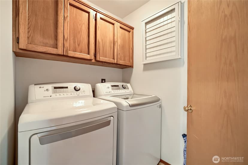 Property photo for 2412 21st Avenue Ct SE, Puyallup photo 14