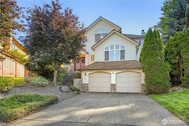 Property photo for 2412 21st Avenue Ct SE, Puyallup photo 2