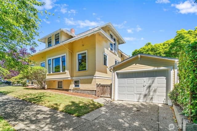 Property photo for 943 NW 60th Street, Seattle photo 2