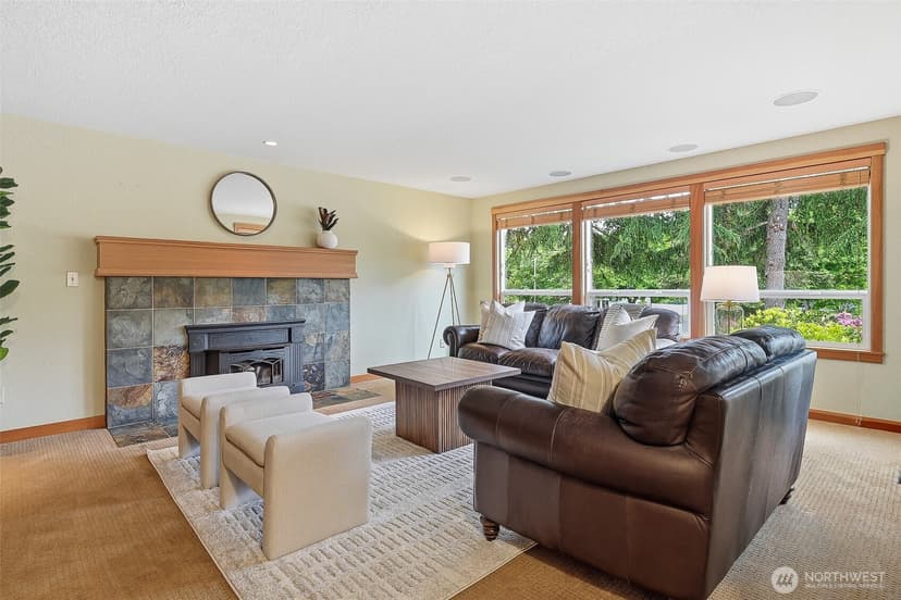 Property photo for 10611 237th Place SW, Edmonds photo 6