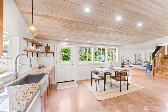 Property photo for 22604 Deppman Road SW, Vashon photo 3