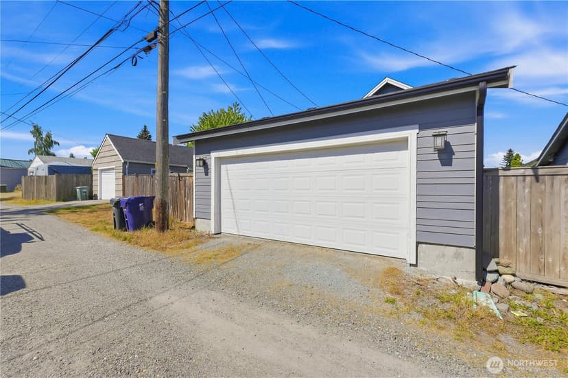 Property photo for 4927 N Bristol Street, Tacoma photo 37