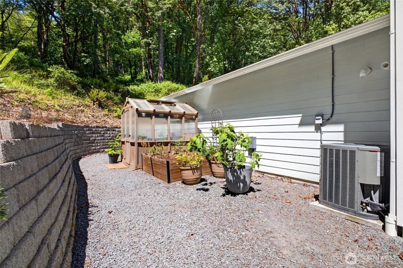 Property photo for 11232 Crescent Valley Dr NW, Gig Harbor photo 31