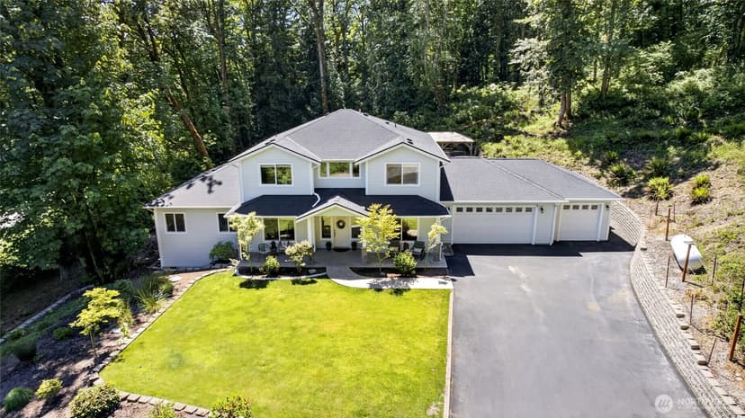 Property photo for 11232 Crescent Valley Dr NW, Gig Harbor photo 3
