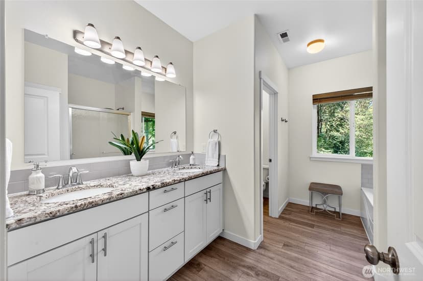 Property photo for 11232 Crescent Valley Dr NW, Gig Harbor photo 27