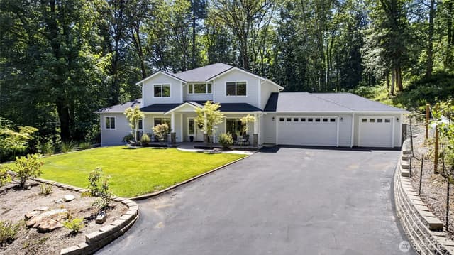 Property photo for 11232 Crescent Valley Dr NW, Gig Harbor photo 2