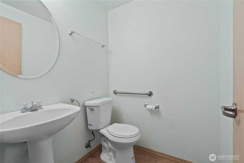 Property photo for 2815 58th Avenue E, Fife photo 14