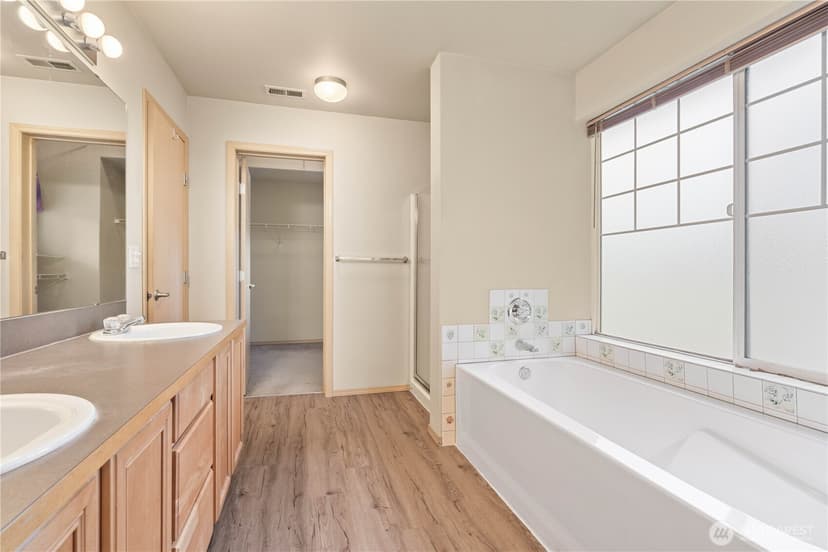 Property photo for 2815 58th Avenue E, Fife photo 20