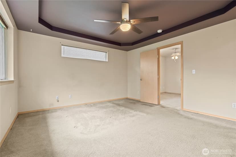 Property photo for 2815 58th Avenue E, Fife photo 17