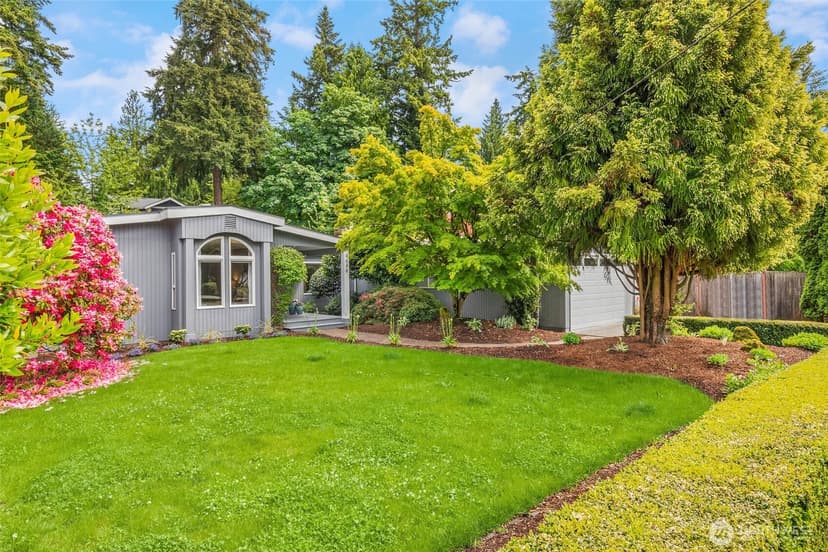 Property photo for 4648 89th Avenue SE, Mercer Island