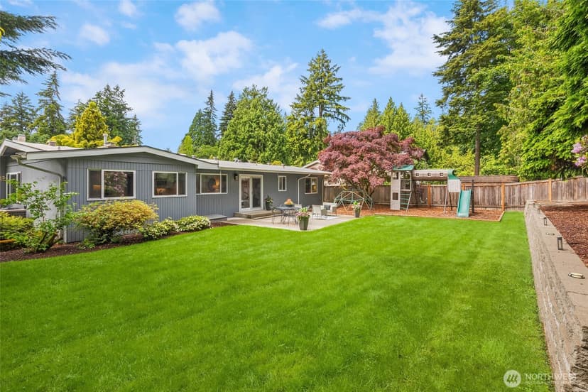 Property photo for 4648 89th Avenue SE, Mercer Island photo 23