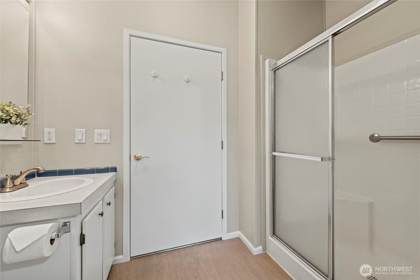 Property photo for 23825 15th Avenue SE #108, Bothell photo 14