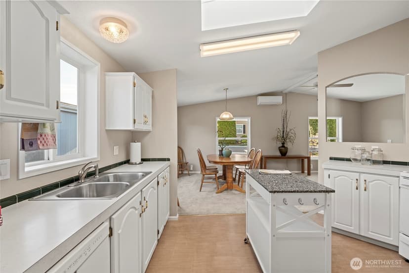 Property photo for 23825 15th Avenue SE #108, Bothell photo 12