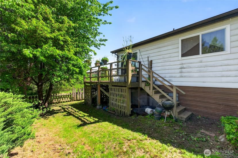 Property photo for 13413 Cedar Cir E, Bonney Lake photo 31