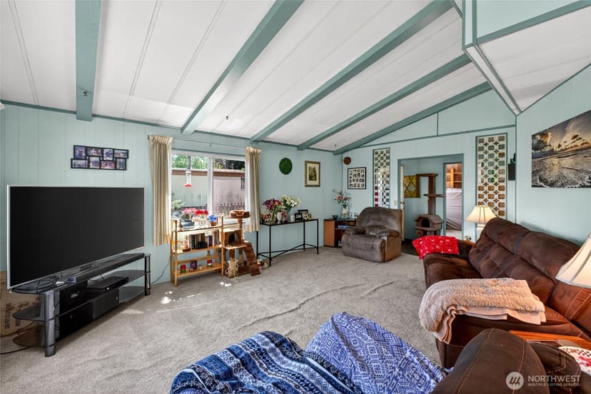 Property photo for 13413 Cedar Cir E, Bonney Lake photo 10
