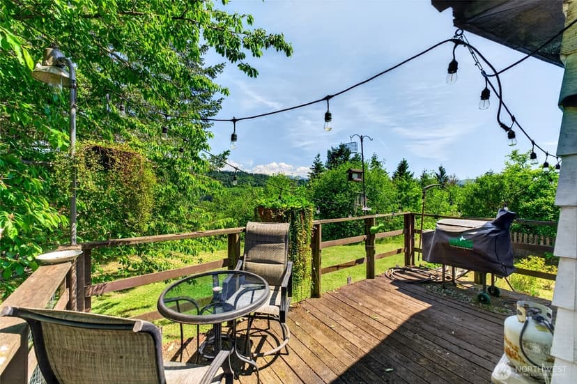 Property photo for 13413 Cedar Cir E, Bonney Lake photo 32