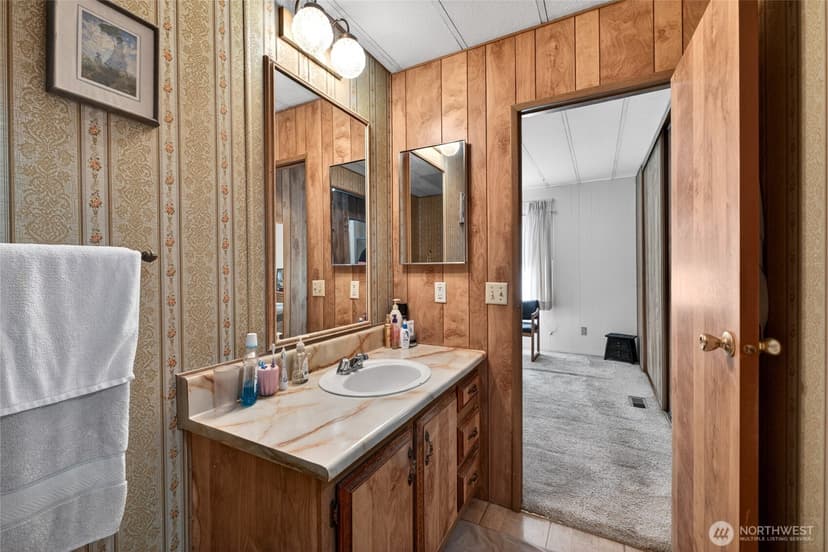Property photo for 13413 Cedar Cir E, Bonney Lake photo 22