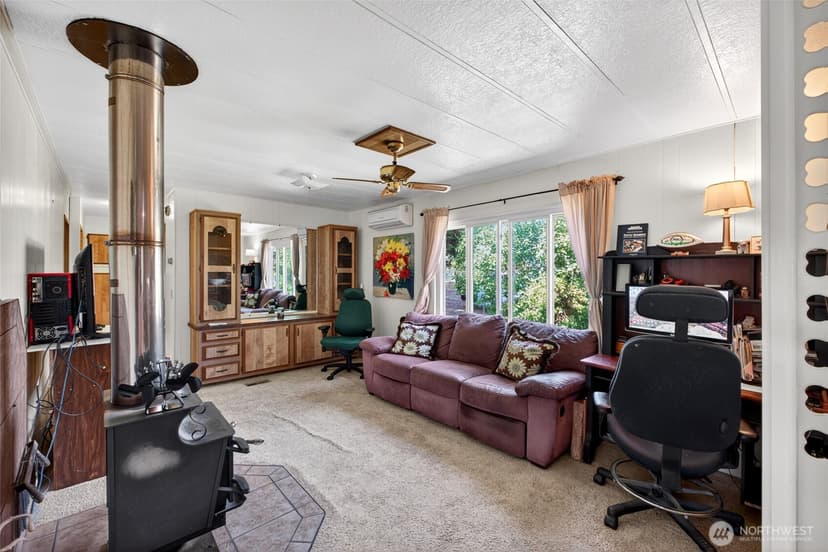 Property photo for 13413 Cedar Cir E, Bonney Lake photo 14