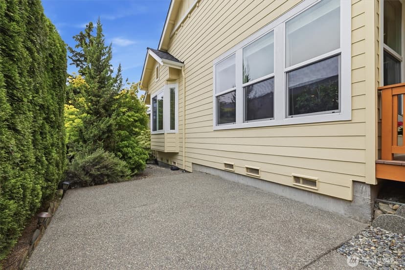 Property photo for 23763 NE 134th Street, Redmond photo 27