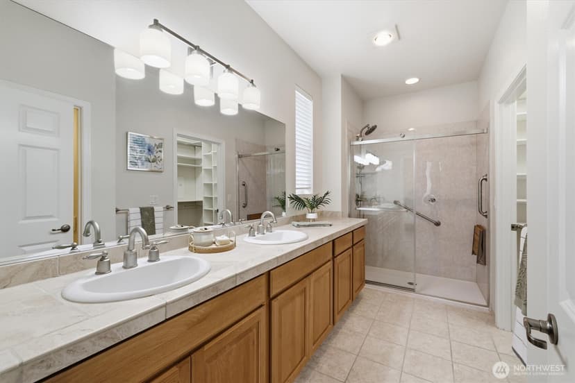 Property photo for 23763 NE 134th Street, Redmond photo 18