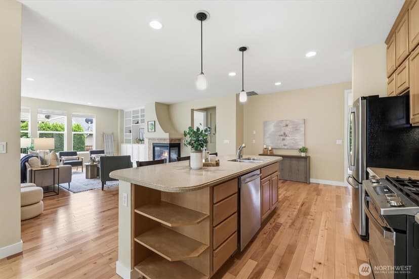 Property photo for 23763 NE 134th Street, Redmond photo 6