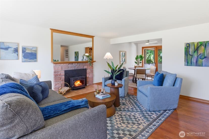 Property photo for 1118 SW 142nd Street, Burien photo 3