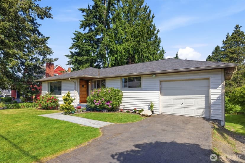 Property photo for 1118 SW 142nd Street, Burien