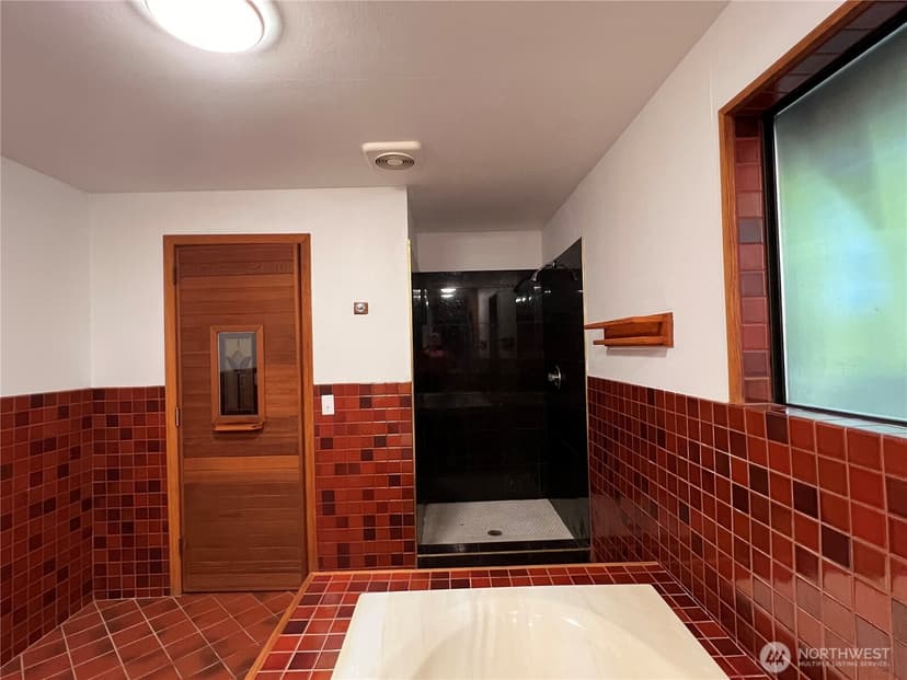 Property photo for 2265 NE 177 Street, Shoreline photo 18